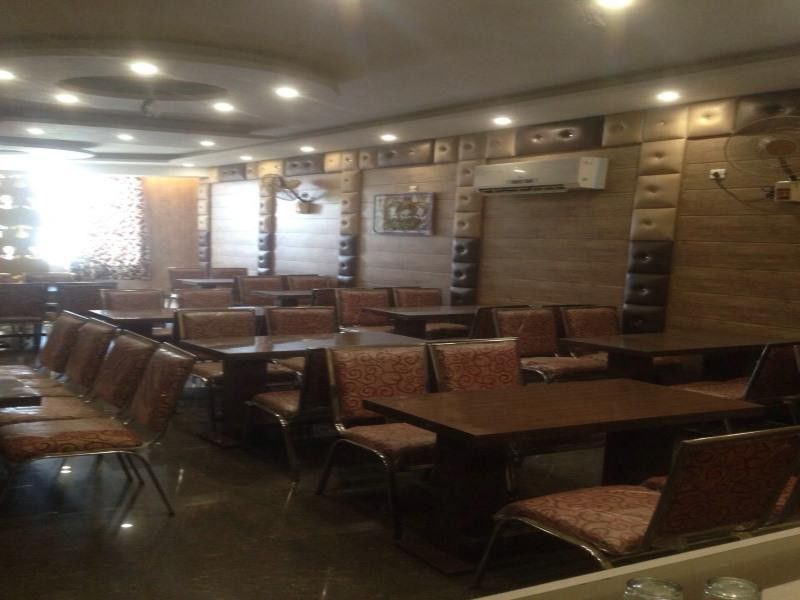 The Golden Oak Hotel Rāipur Kültér fotó